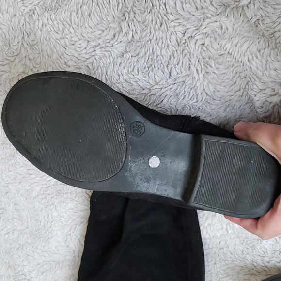 Over-the-knee boots 👢 - Picture 2 of 5